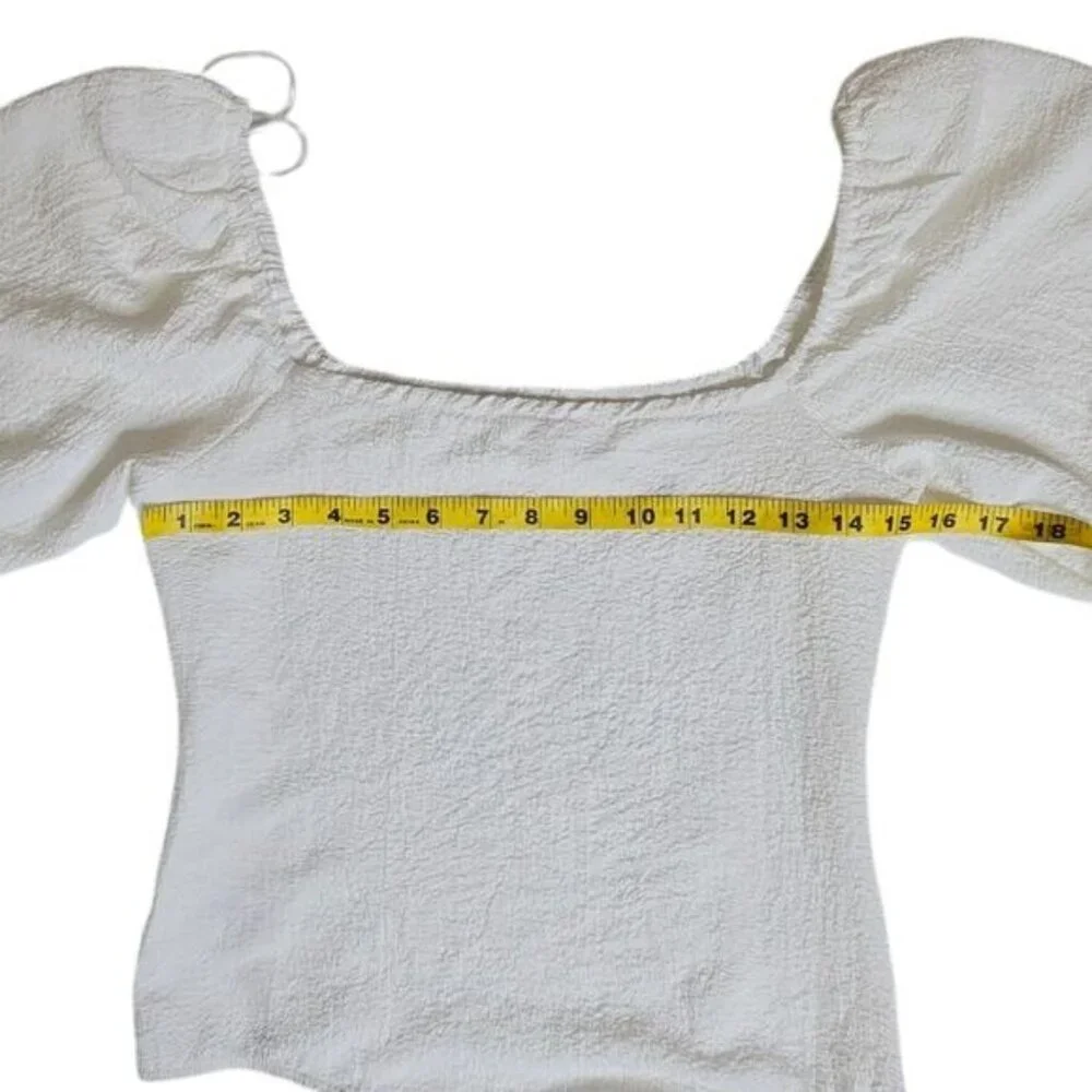 ASTR white crepe puff sleeve square neck body suite size medium - Picture 12 of 14